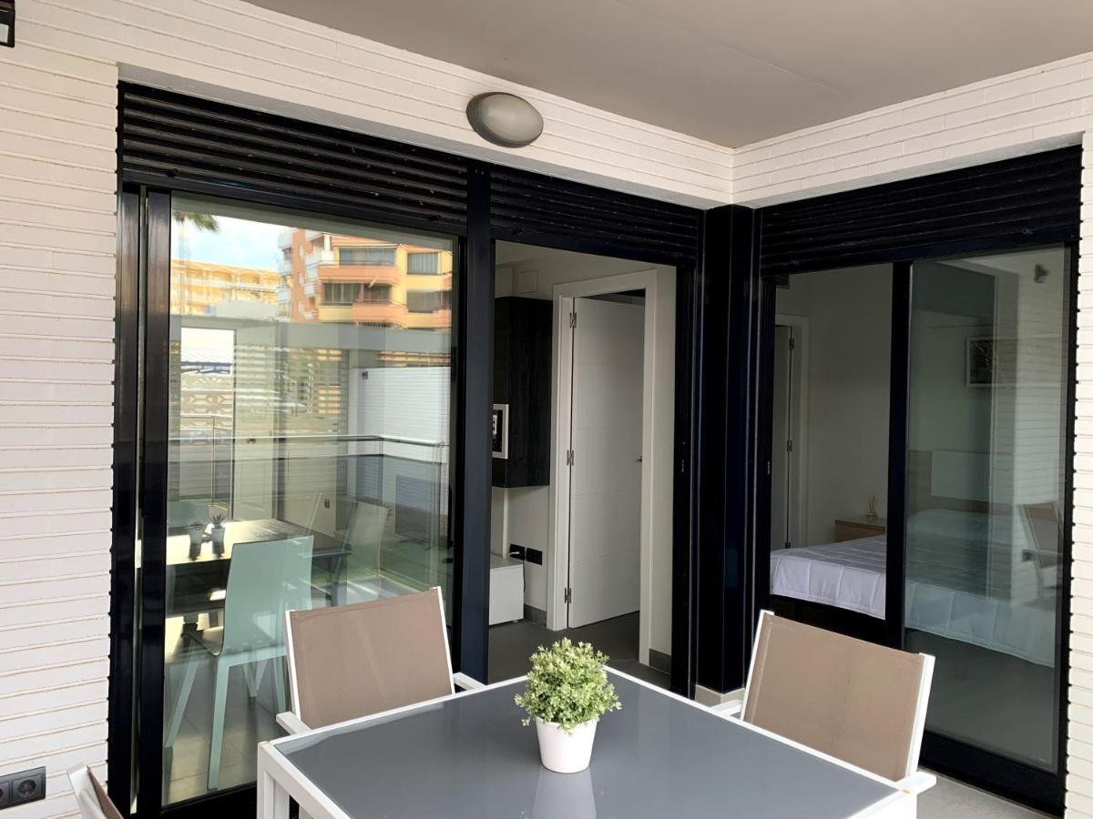 Apartamento Con Jardin En Primera Linea De Playa Con Parking Y Piscina Peniscola Exterior photo